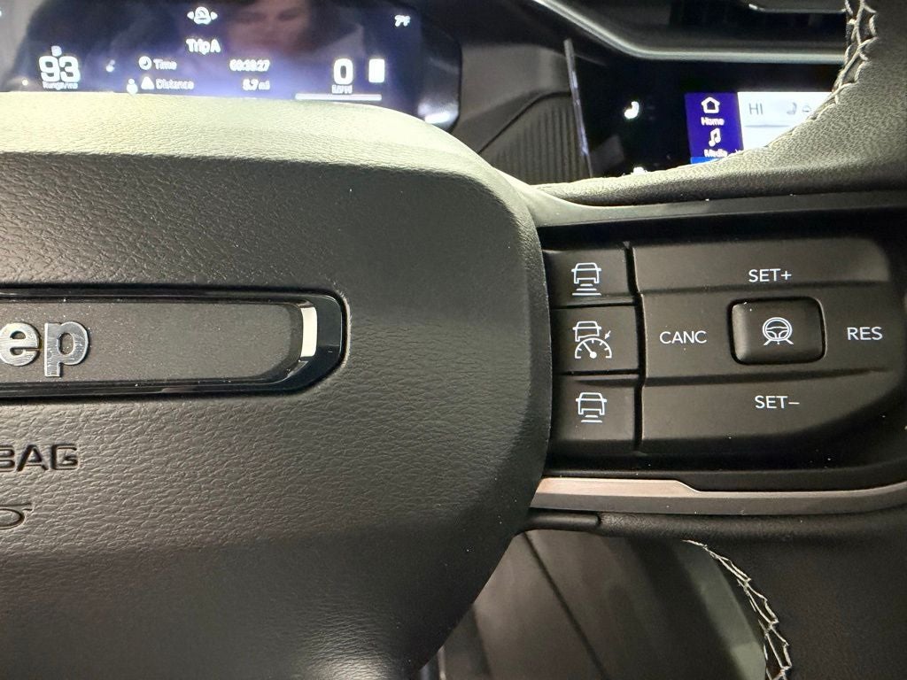 2026 Jeep Cherokee Overland