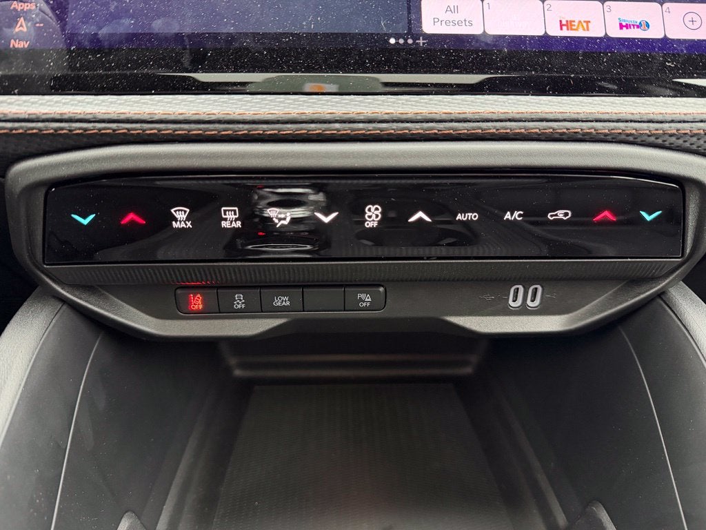 2026 Jeep Cherokee Overland
